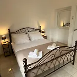 Hermanos City Apartment\'S