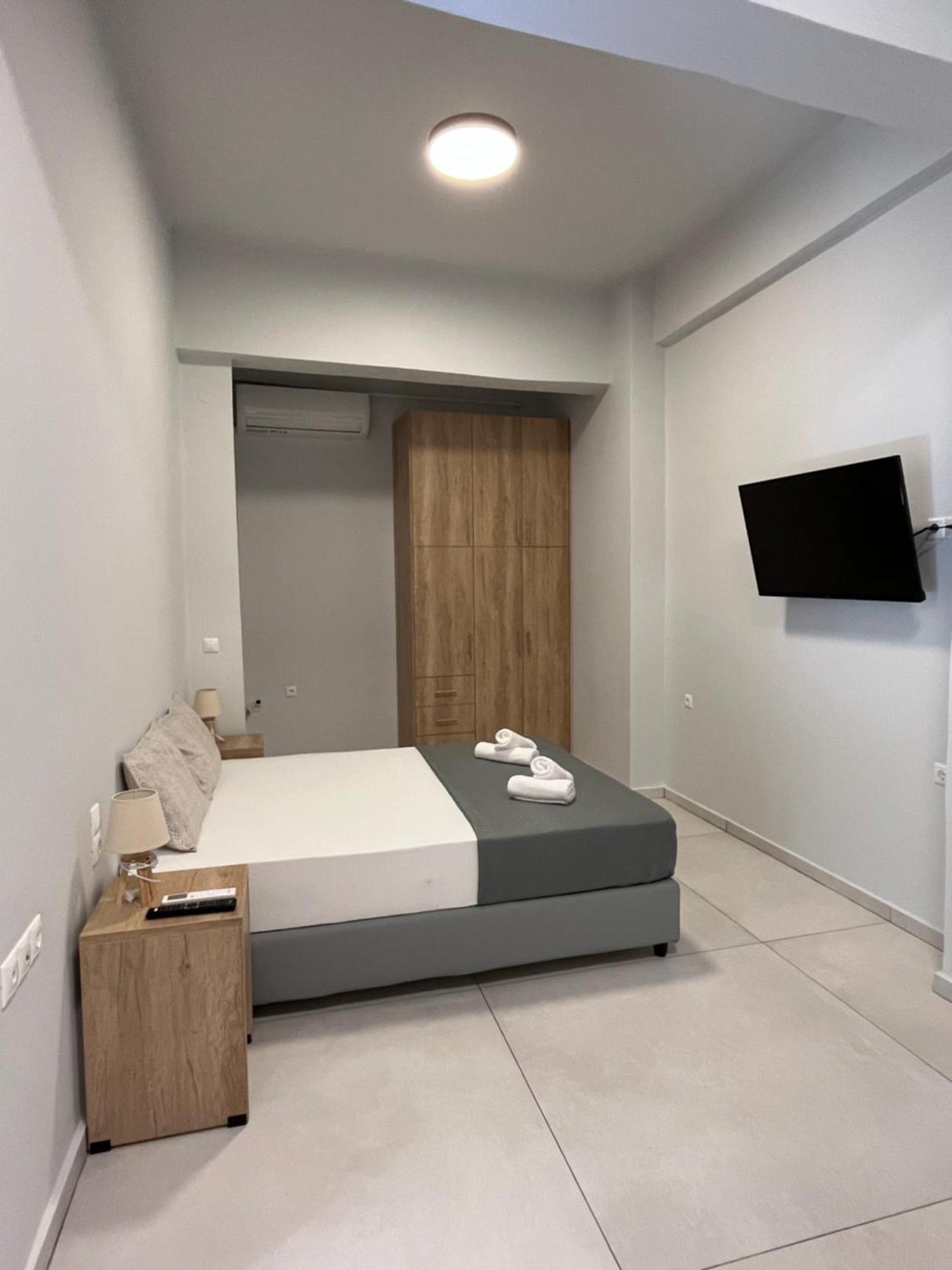 Hermanos Apartment's Iraklion